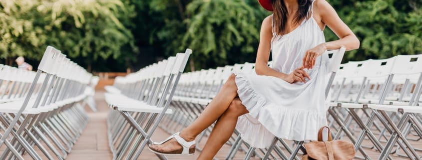 can you wear white to a wedding