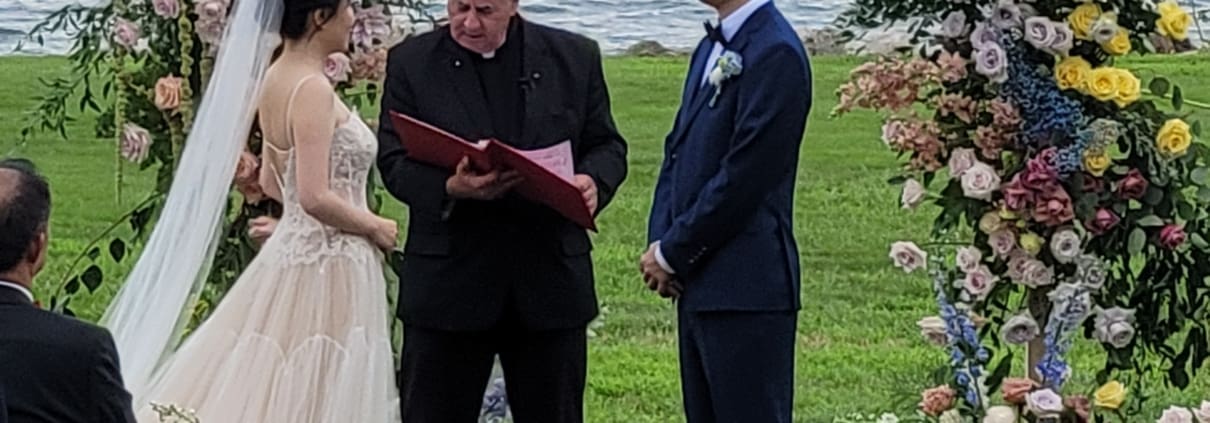Couple getting married at The Branford House overlooking Long Island Sound