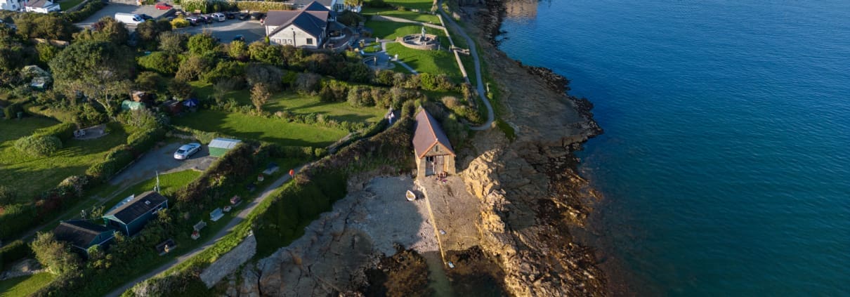 dj at coastal newport ri wedding venue